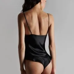 Maison Close Body String En Soie Et Dentelle - Rendez-vous Noir -Lingerie Soldes Boutique body string rendez vous noir 4