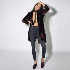 E.L.F. Zhou London Collier Fouet En Cuir Choker Tassel Omega -Lingerie Soldes Boutique choker bdsm fouet omega plaqu or elf zhou