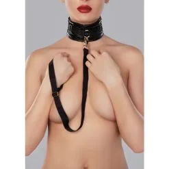 Choker Avec Laisse En Simili Cuir - Adore