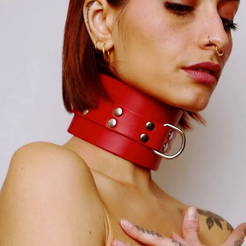 The Sinners Choker Minerve En Cuir épais - Rouge 4 The Sinners Choker Minerve En Cuir épais - Rouge – Image 2