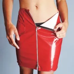 Dollhouse Jupe Courte Ouvrable En Vinyle - Rouge 10 Dollhouse Jupe Courte Ouvrable En Vinyle - Rouge -Lingerie Soldes Boutique jupe courte rouge 02