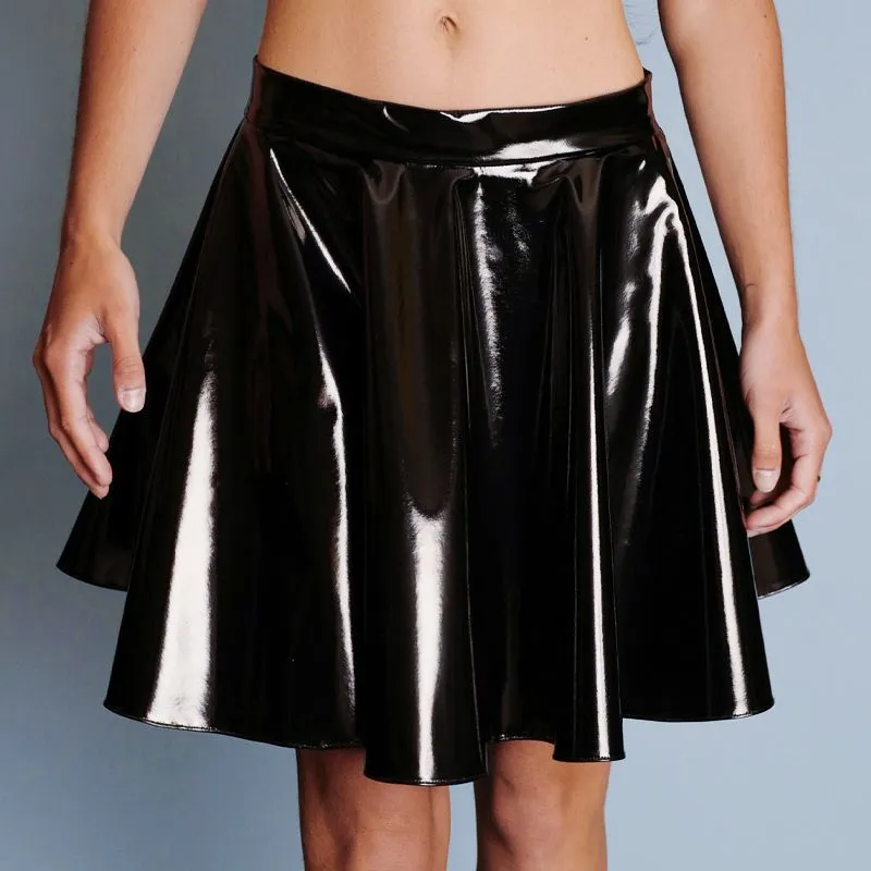 Dollhouse Jupe Patineuse En Vinyle 3 Dollhouse Jupe Patineuse En Vinyle