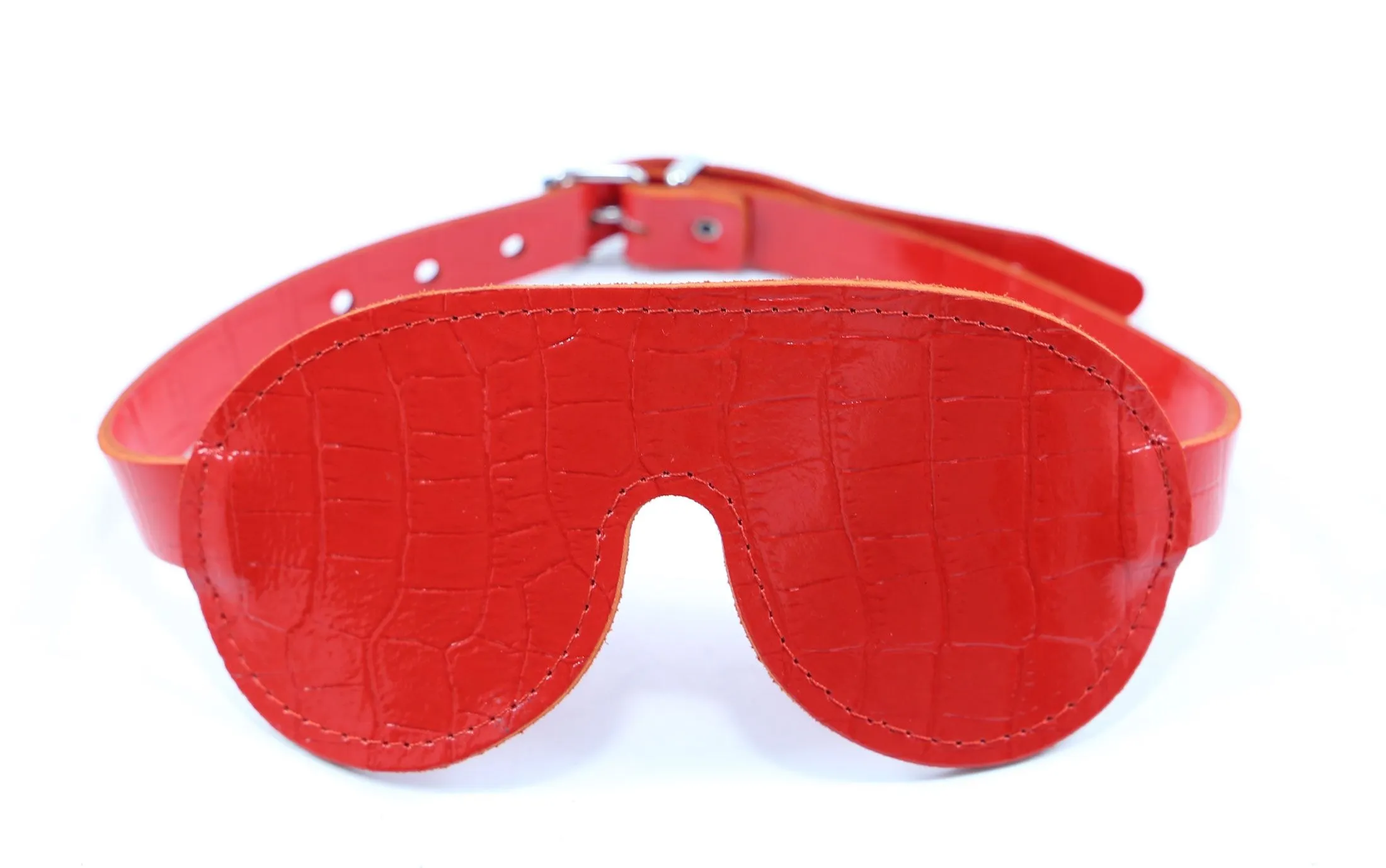 Dollhouse Masque Occultant En Cuir Effet Croco - Rouge 3 Dollhouse Masque Occultant En Cuir Effet Croco - Rouge