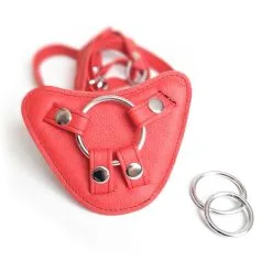 The Sinners Harnais Pour Gode-ceinture Avec Plastron Amovible Et Attaches D-Ring - Cuir Souple Rouge -Lingerie Soldes Boutique strapon rouge plein anneaux seul 1